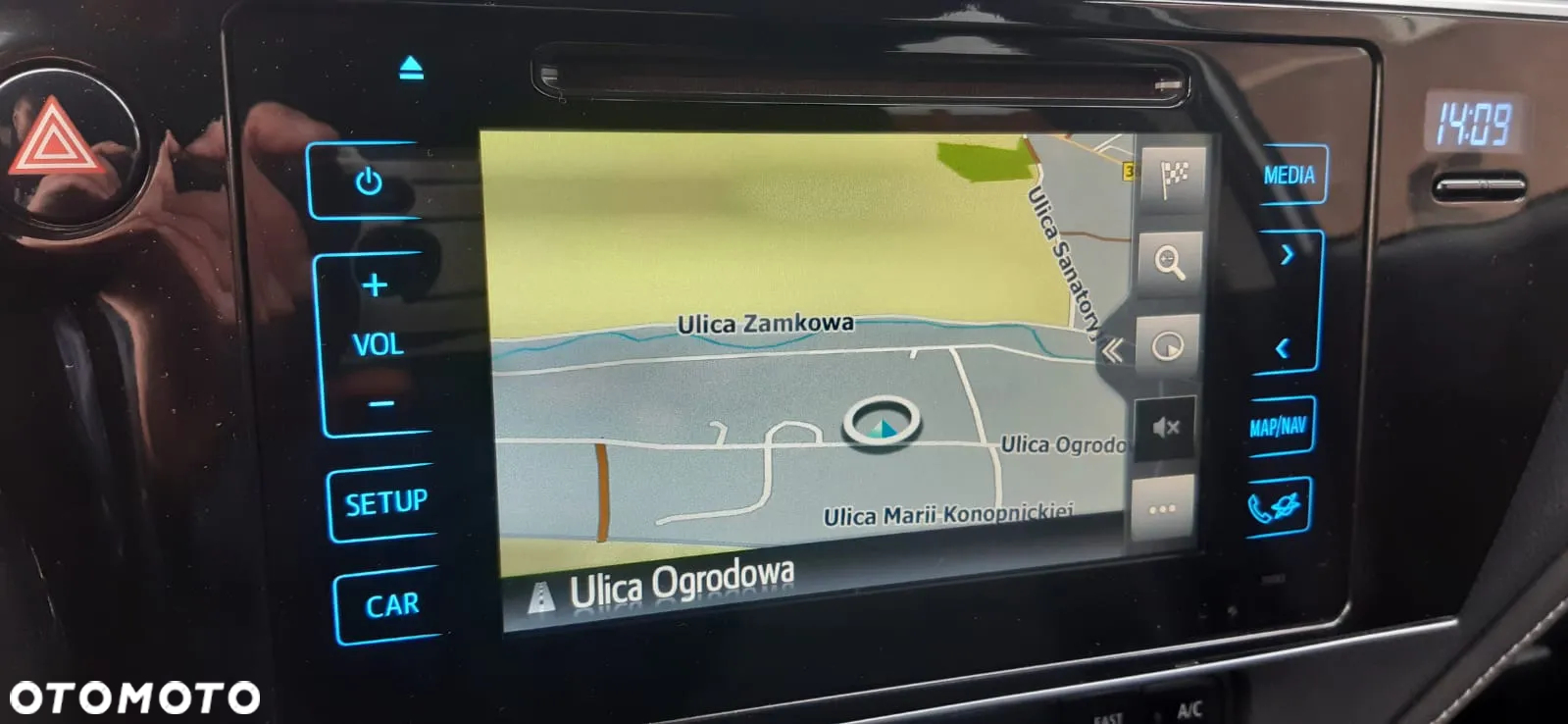 Toyota Auris 1.8 VVT-i Hybrid Automatik Executive - 12