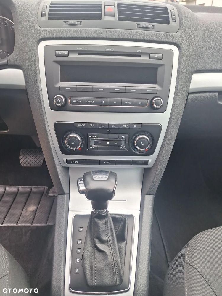 Skoda Octavia 1.6 TDI Ambition DSG - 7