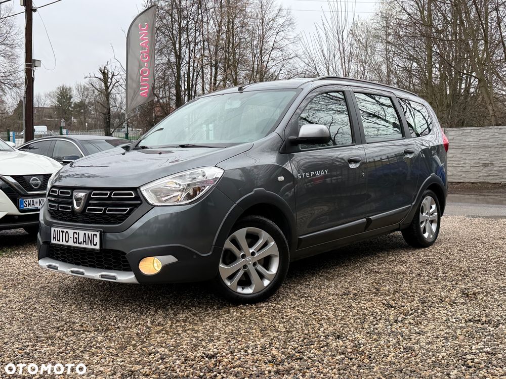 Dacia Lodgy TCe 115 Stepway - 1