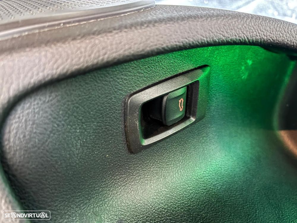 BMW i4 eDrive40 Pack Desportivo M - 52