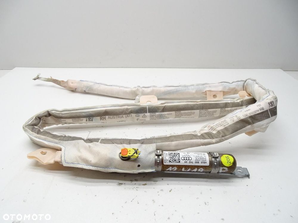 KURTYNA POWIETRZNA AIRBAG PRAWA 8U0880742A AUDI Q3 8U - 2