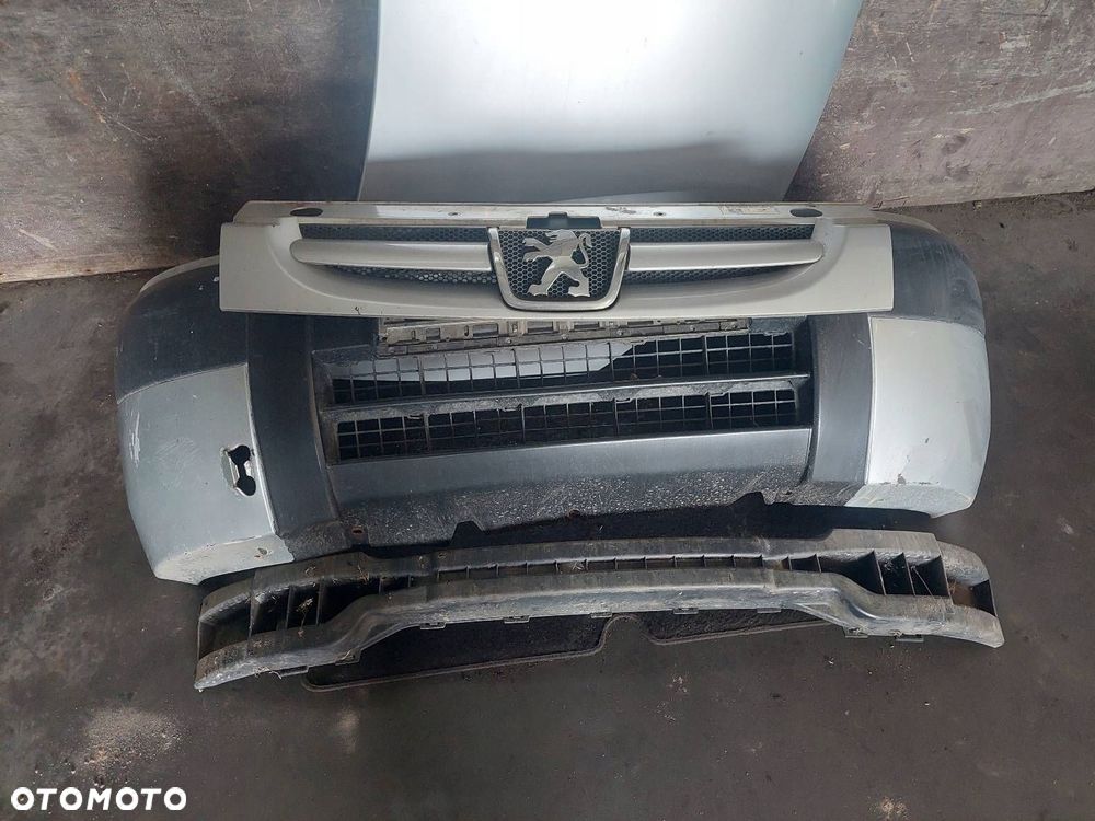 KOMPLETNY PRZÓD MASKA ZDERZAK PRZÓD BŁOTNIKI LAMPY PARTNER I LIFT EZRC - 10