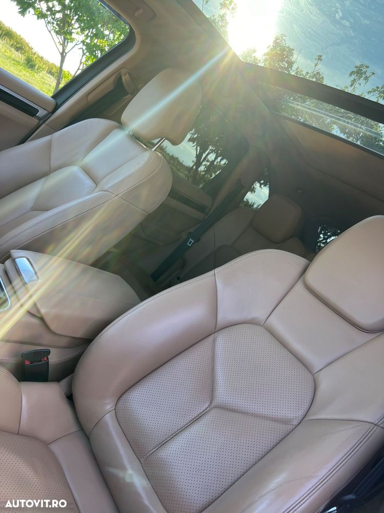Porsche Cayenne S Tiptronic - 13