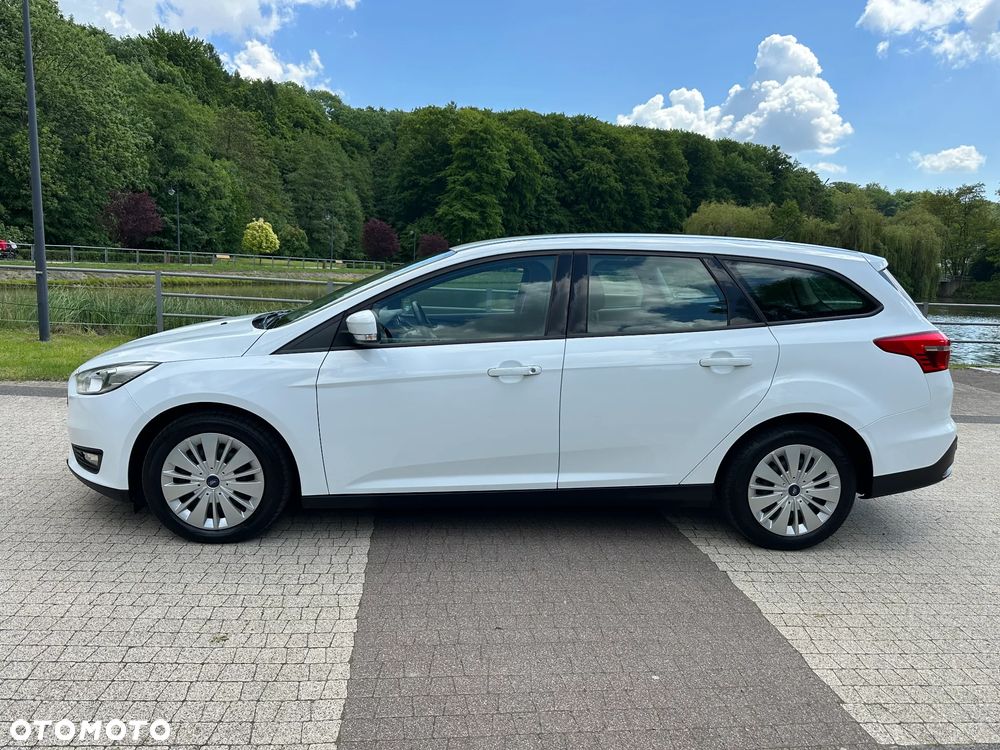 Ford Focus 1.5 TDCi ECOnetic 88g Start-Stopp-System Titanium - 6