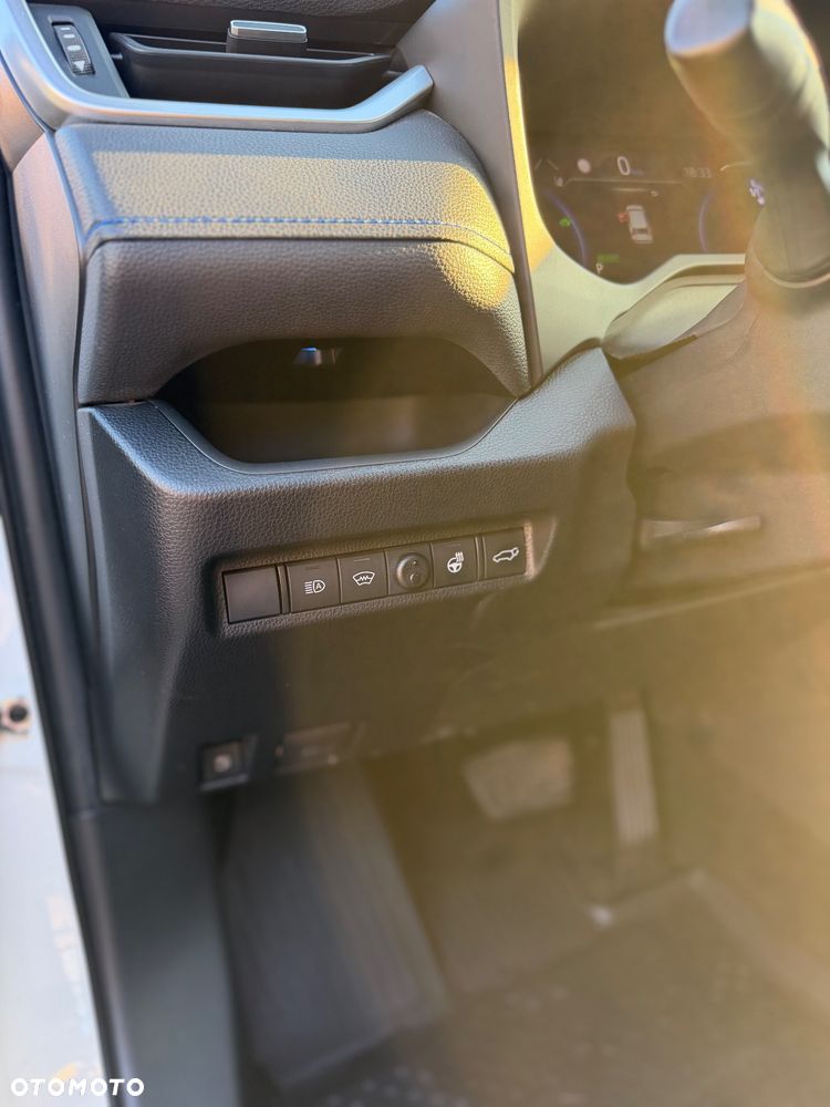 Toyota RAV4 Hybrid Selection 4x2 - 8