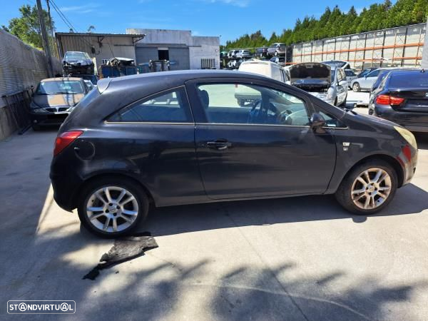 Para Peças Opel Corsa D Van (S07) - 4