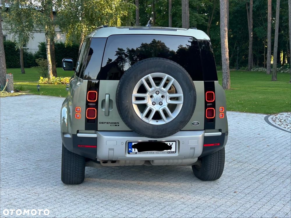Land Rover Defender 2020 photo 3