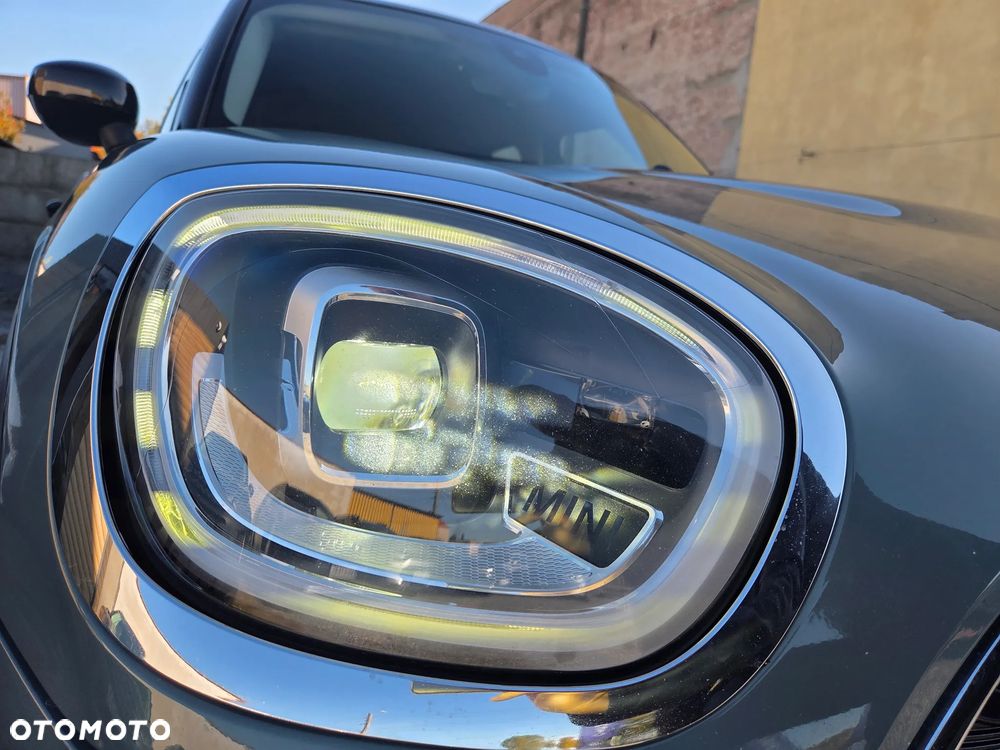 MINI Countryman Cooper Shadow Edition - 31