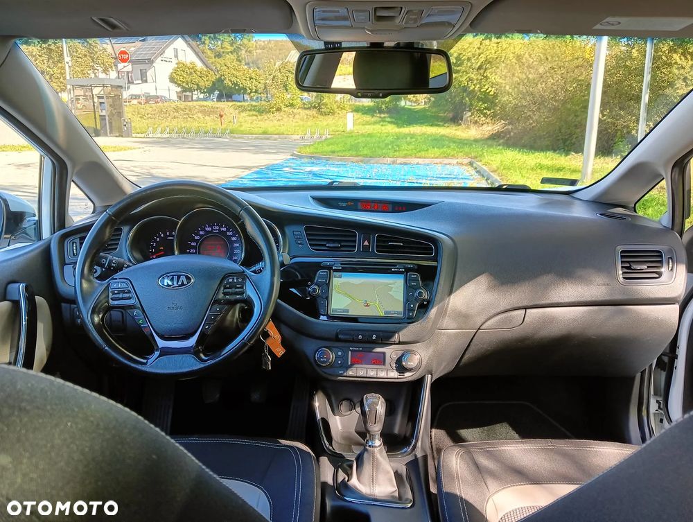 Kia Ceed 1.6 CRDi L - 13
