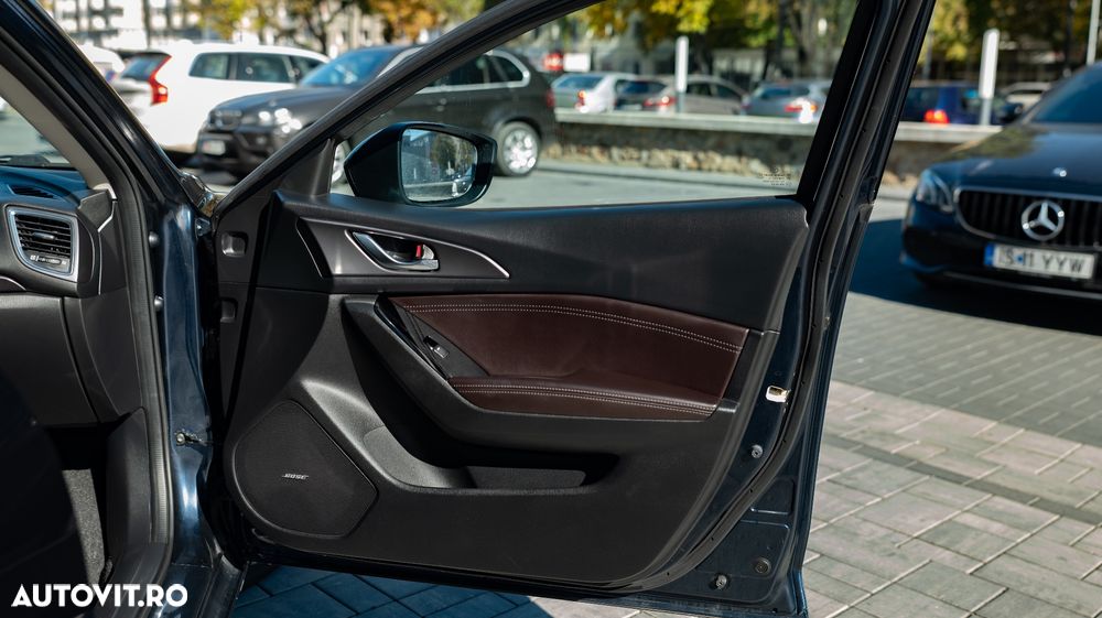 Mazda 3 SKYACTIV-D 150 Exclusive-Line - 8