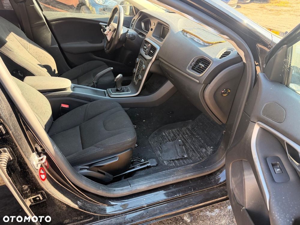 Volvo V40 T2 Geartronic - 21