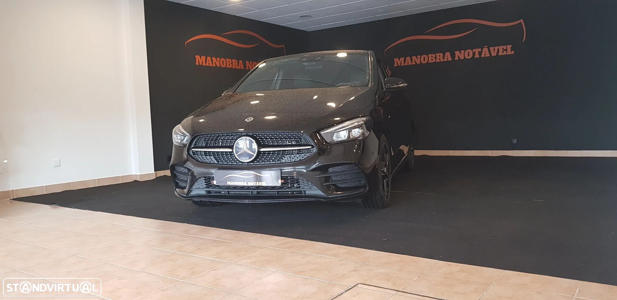 Mercedes-Benz B 250 e AMG Line - 1