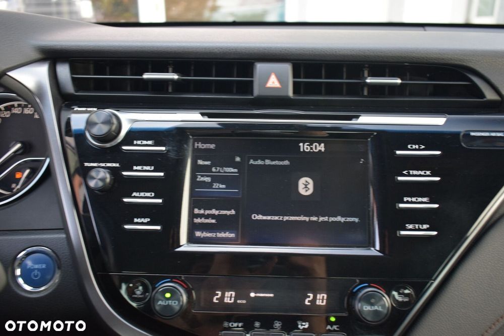 Toyota Camry 2.5 Hybrid Comfort CVT - 19