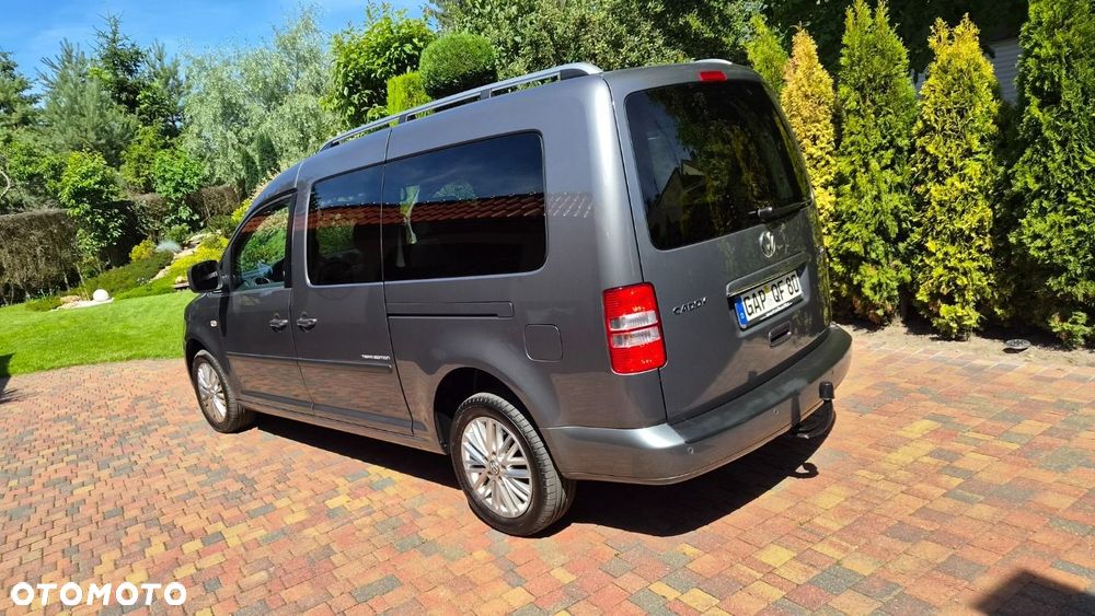 Volkswagen Caddy Maxi Highline DSG - 6