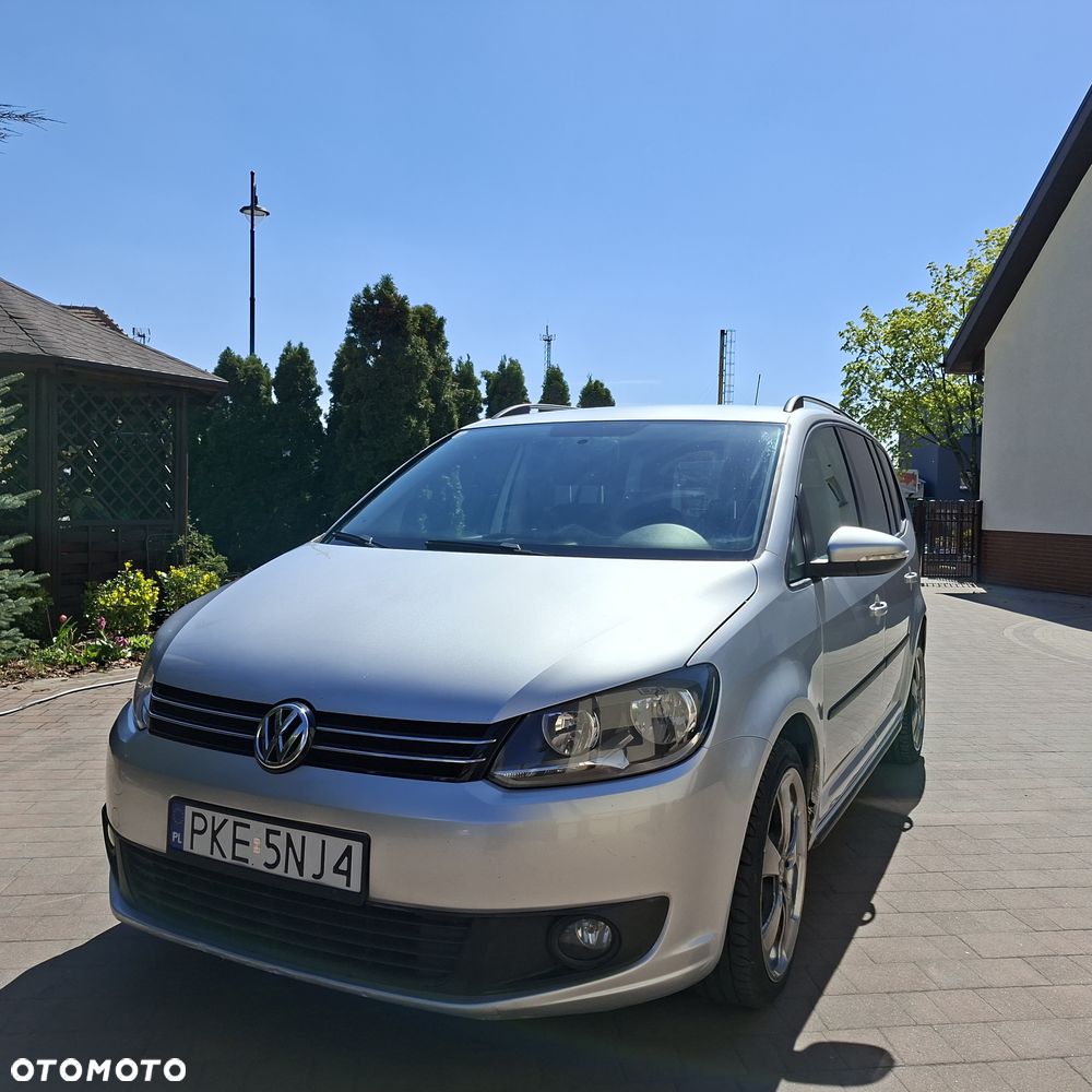 Volkswagen Touran 1.6 TDI DPF BlueMot Comfortline - 1