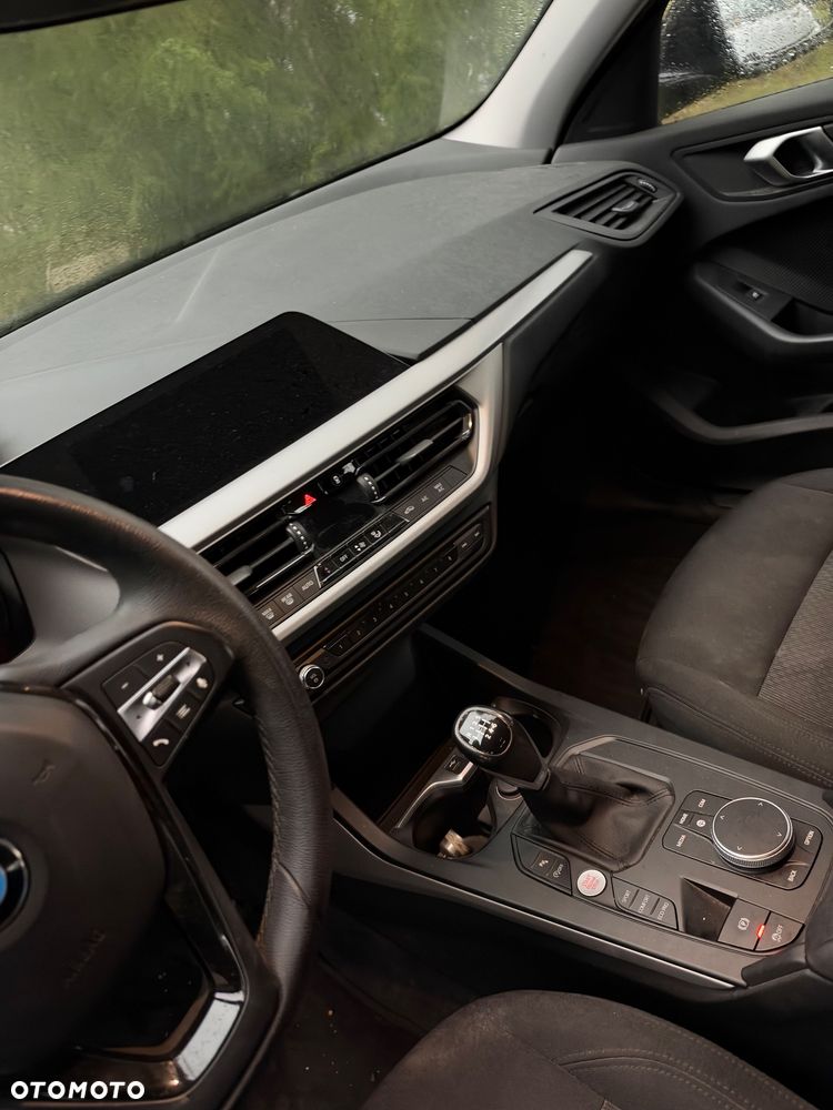 BMW Seria 1 - 13
