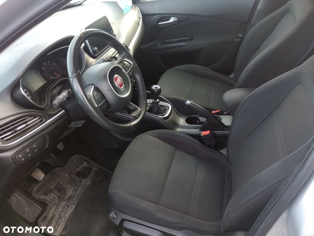 Fiat Tipo 1.4 T-Jet Lounge - 9