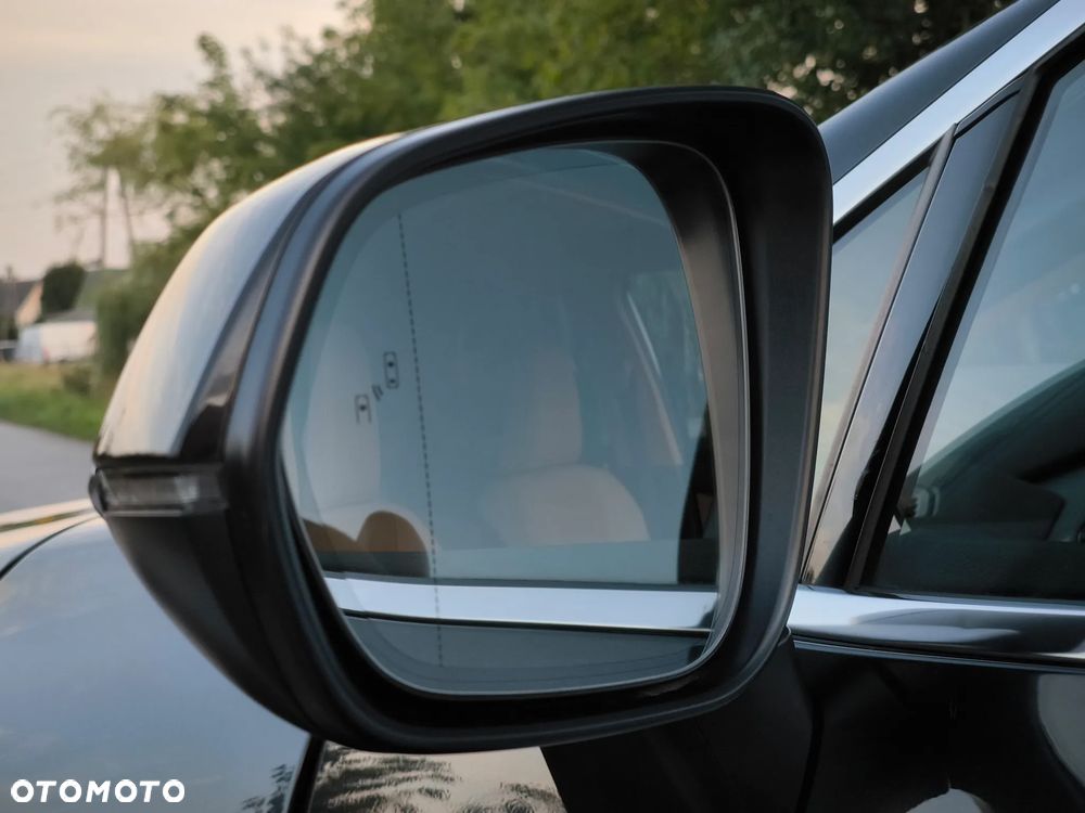 Lexus NX - 33