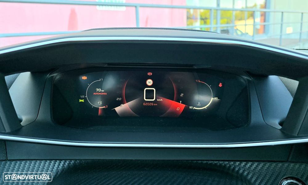 Peugeot 2008 PureTech 130 GPF Stop&Start Allure - 11