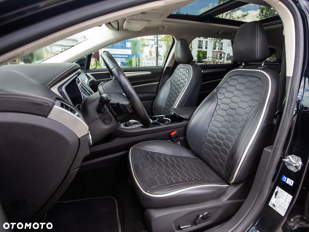 Ford Mondeo 2.0 TDCi Bi-Turbo PowerShift-Aut Vignale - 25