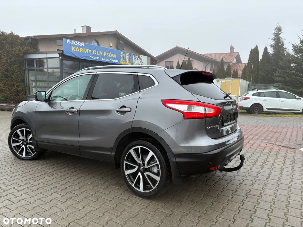 Nissan Qashqai 1.2 DIG-T TEKNA+ - 10