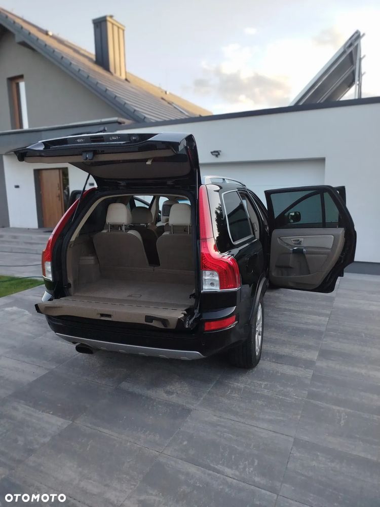 Volvo XC 90 - 7