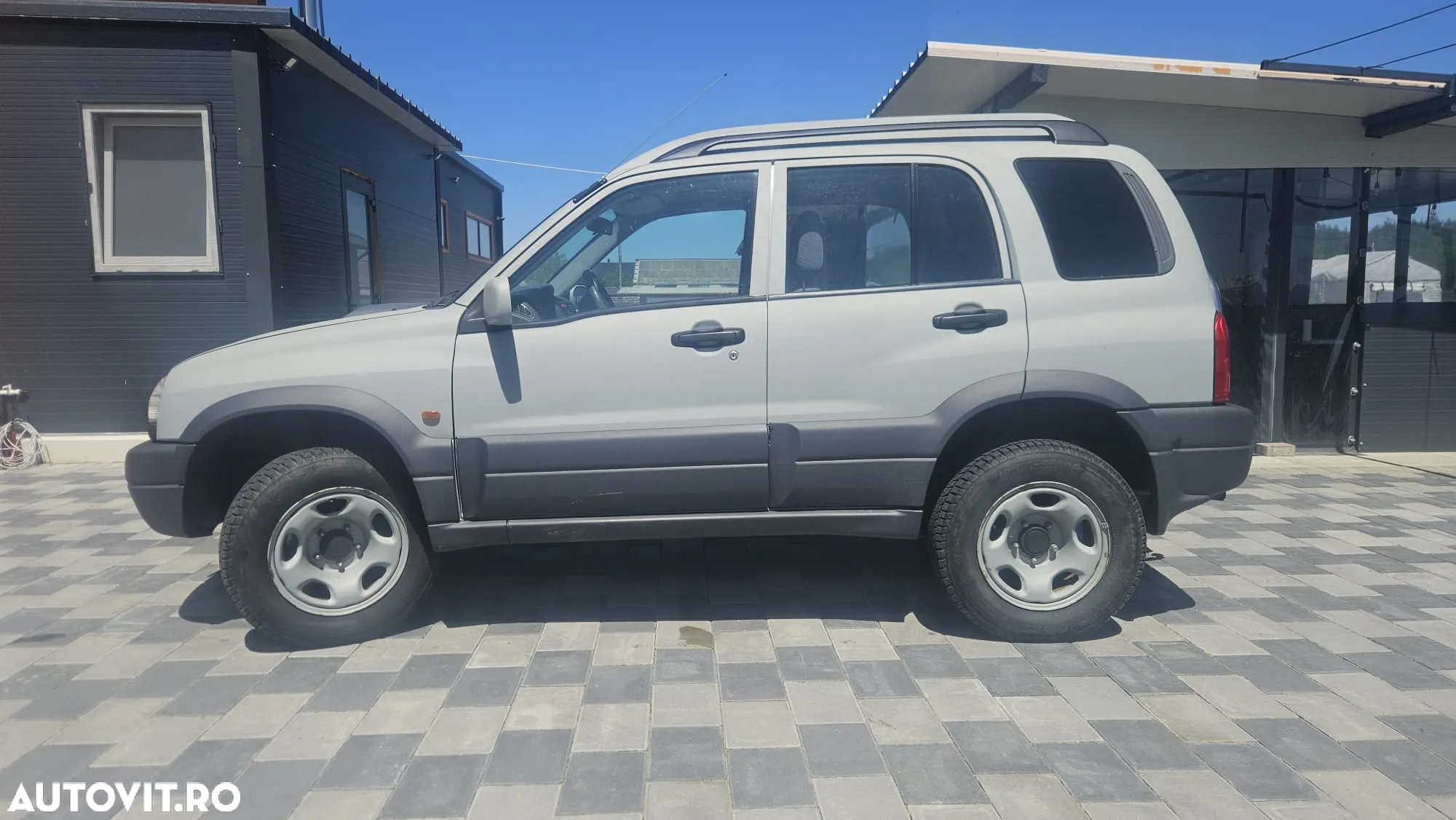 Suzuki Grand Vitara - 3
