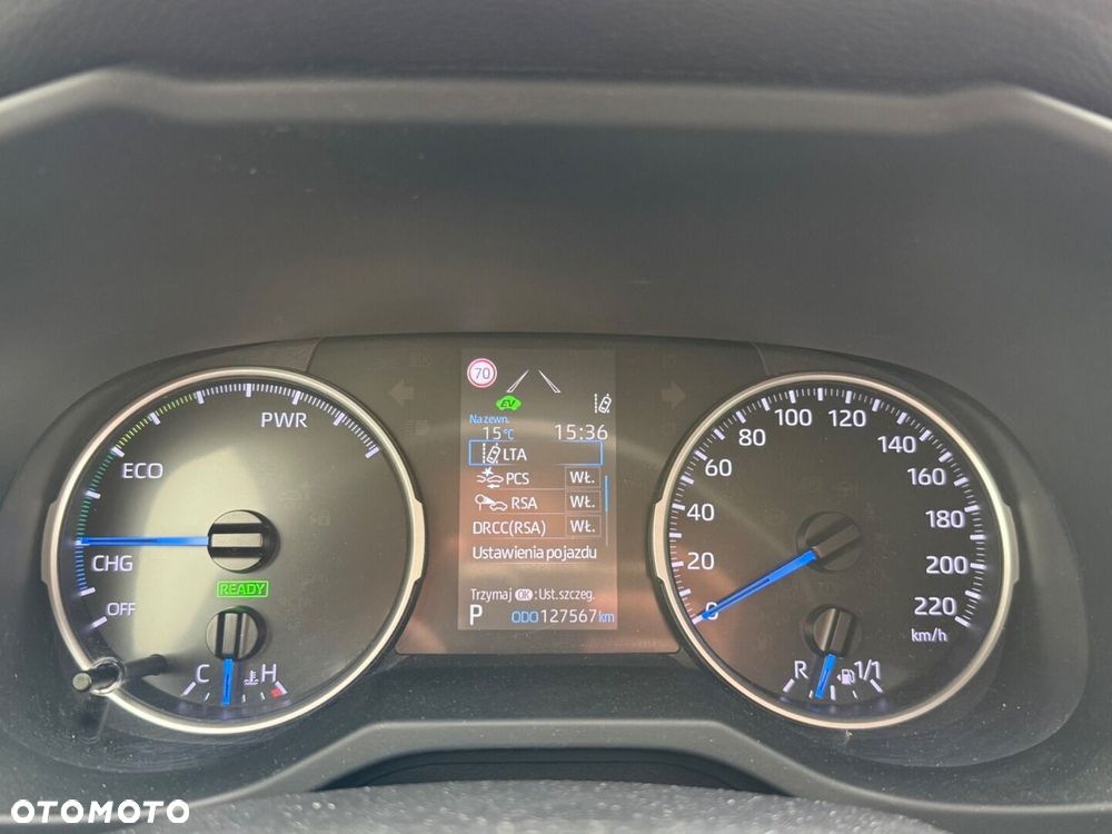 Toyota RAV4 - 10