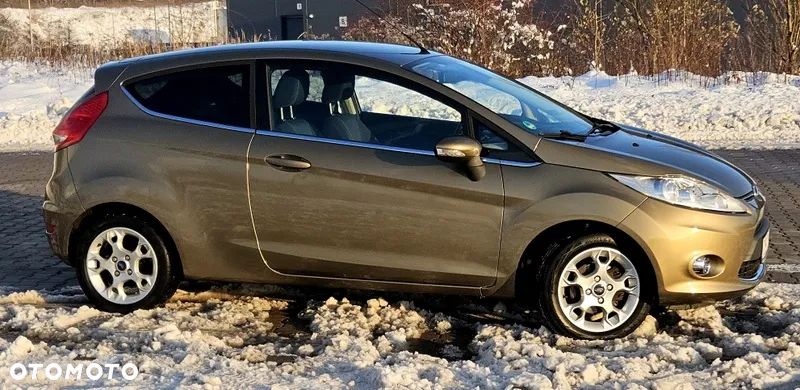 Ford Fiesta 1.4 Titanium - 11