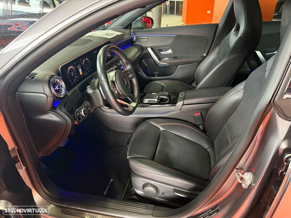 Mercedes-Benz CLA 180 - 9