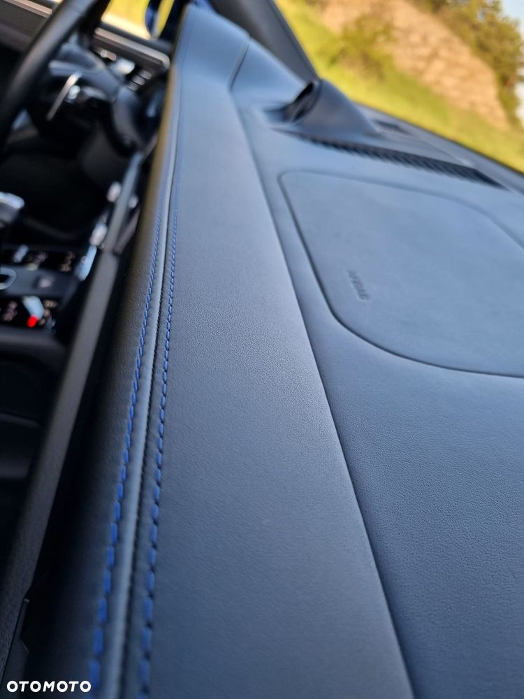 Porsche Macan T - 7