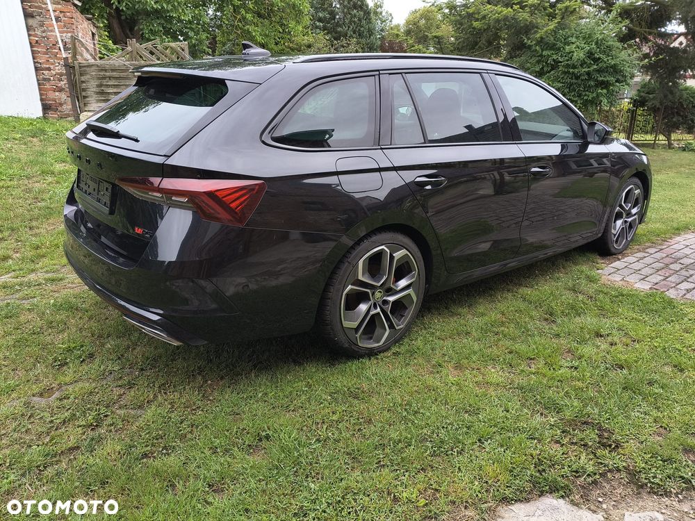 Skoda Octavia 2.0 TDI DSG 4x4 RS - 2