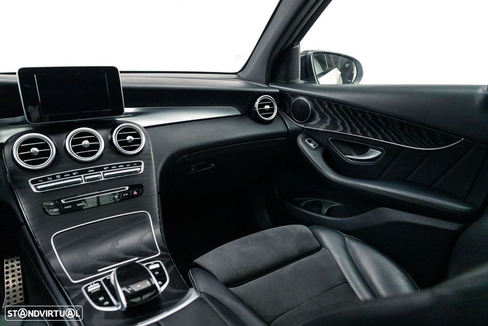 Mercedes-Benz GLC 250 d 4Matic 9G-TRONIC AMG Line - 17