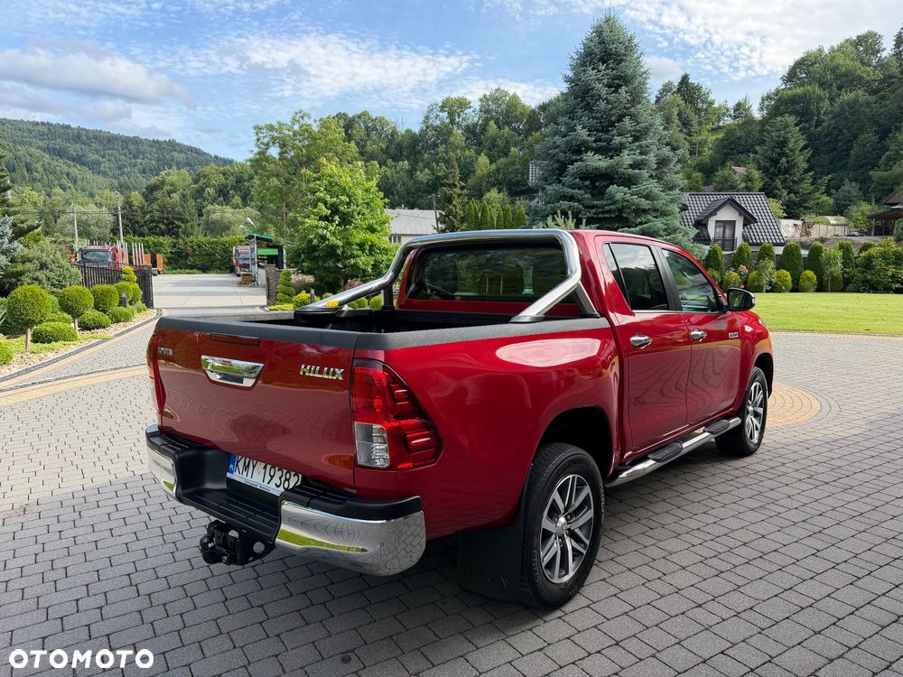 Toyota Hilux 2.4 D-4D Double Cab SR5 4x4 - 2