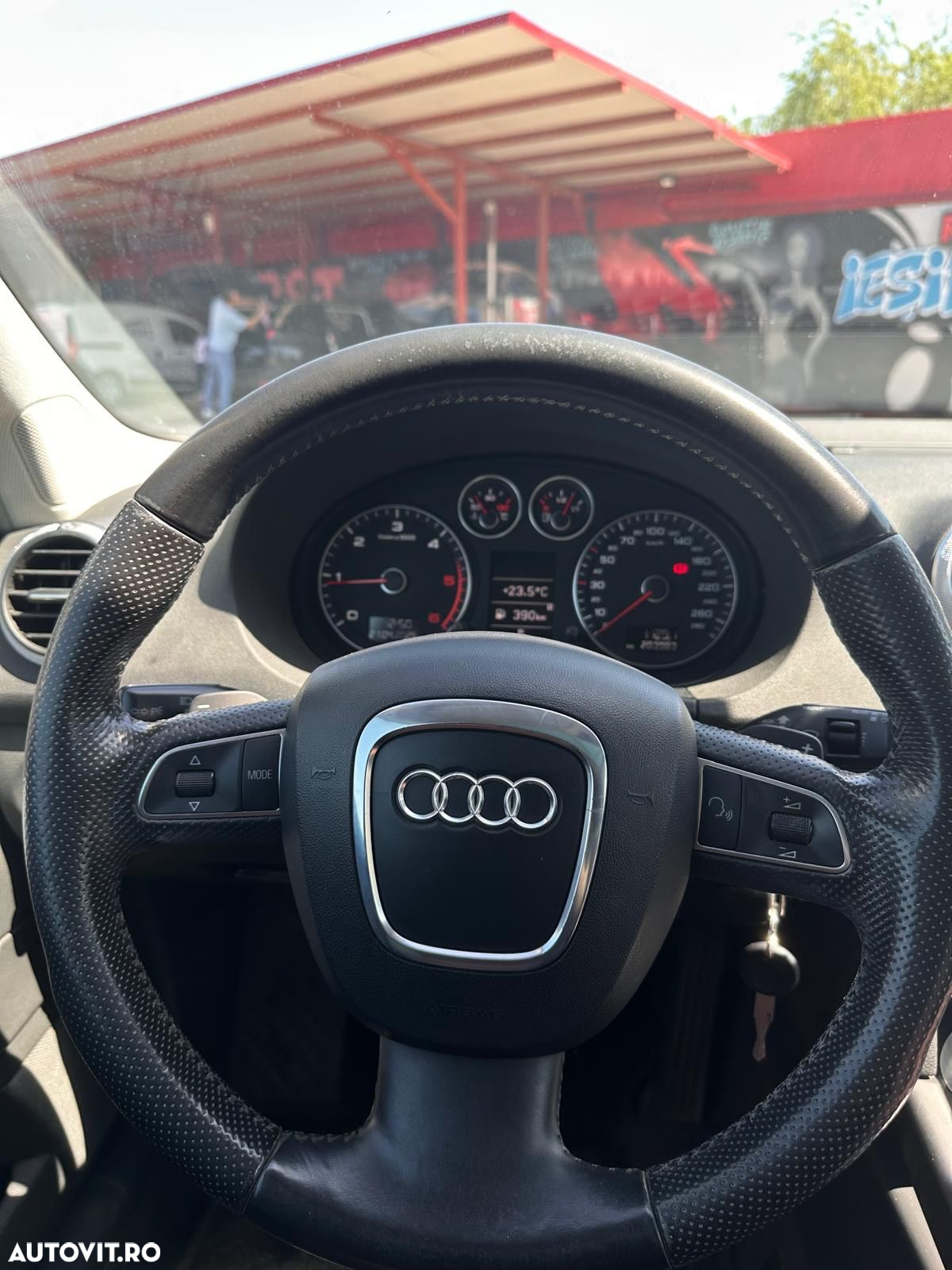 Audi A3 2.0 TDI DPF S tronic Attraction - 13