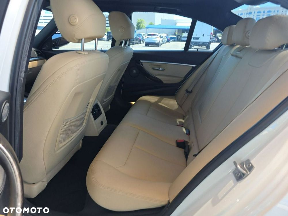 BMW Seria 3 340i M Sport Sport - 10