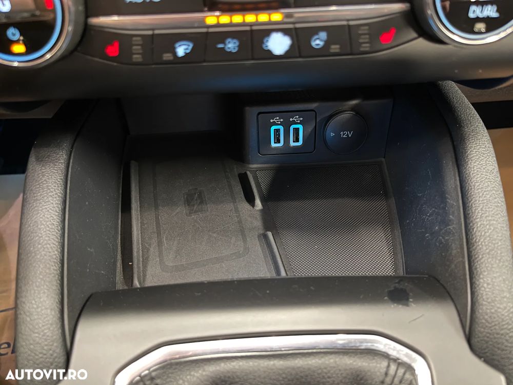 Ford Kuga 1.5 EcoBlue FWD Titanium - 34