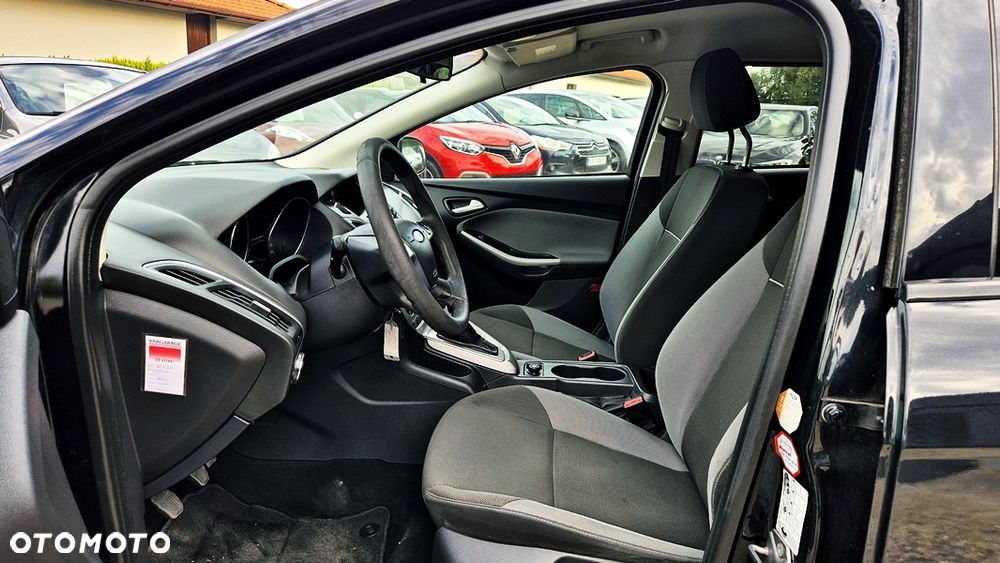 Ford Focus 1.6 Titanium - 32