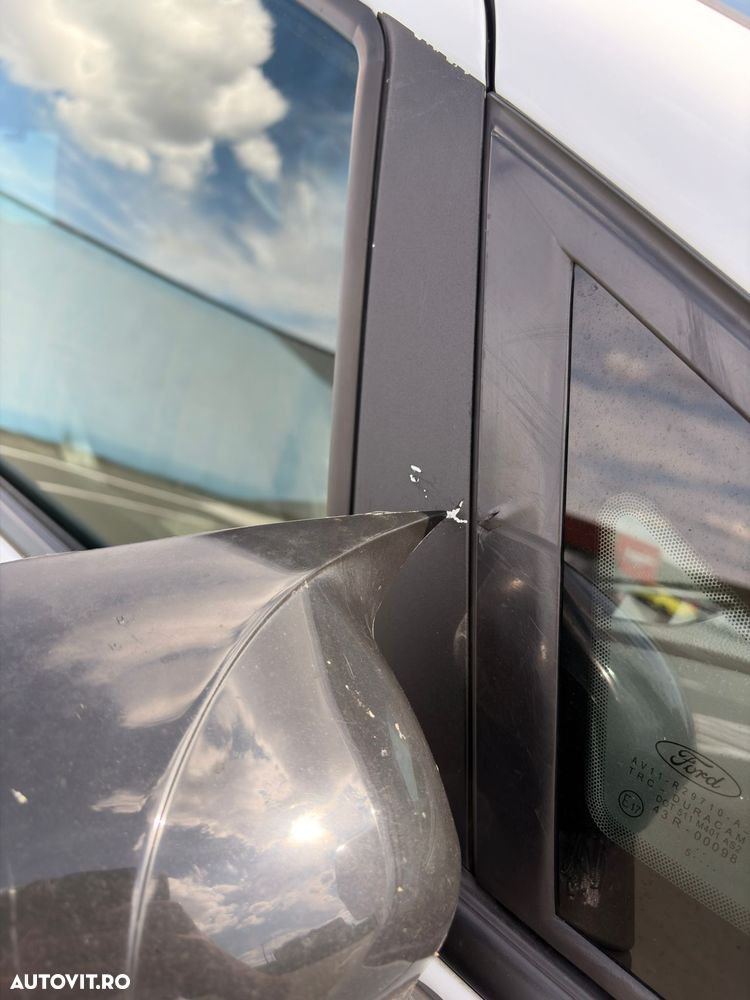 Ford B-Max - 34
