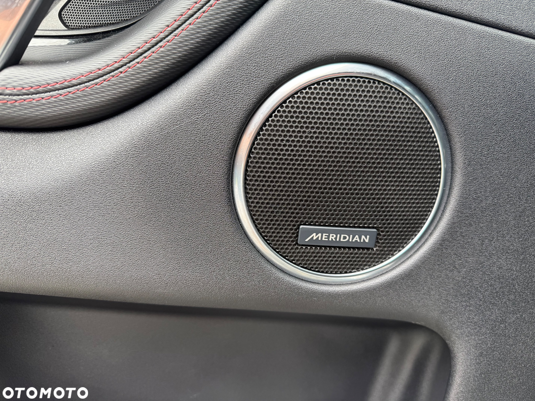 Land Rover Discovery Sport P250 R-Dynamic - 15