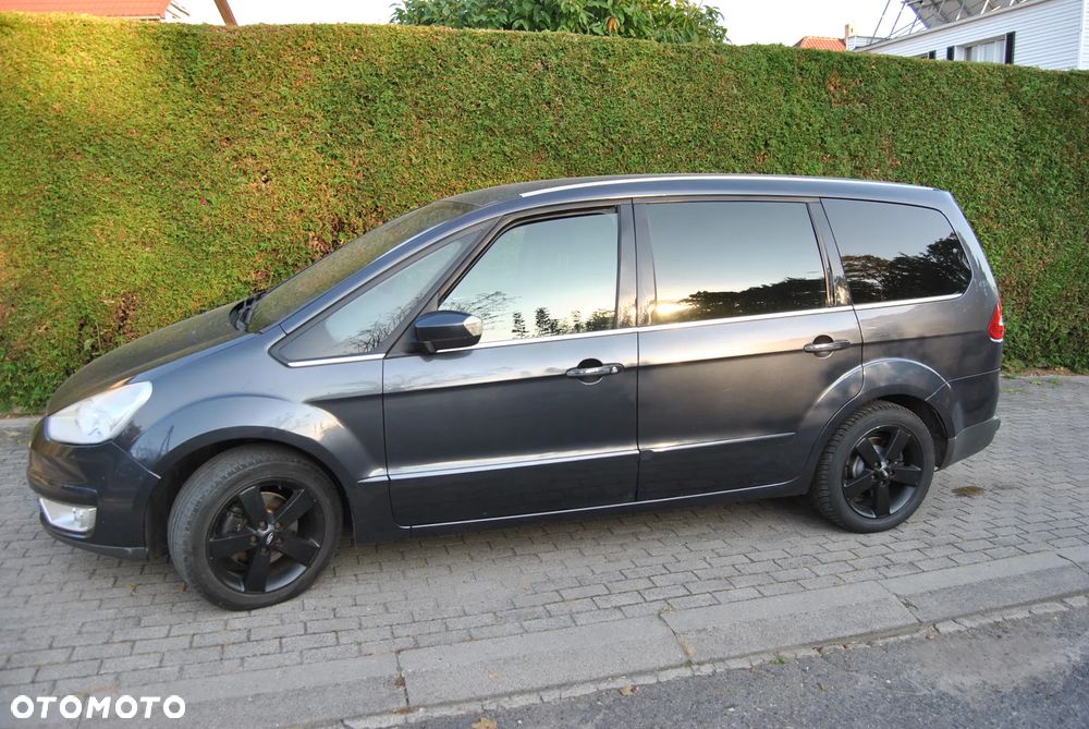 Ford Galaxy 2.0 Concept - 2