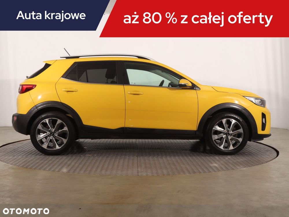 Kia Stonic - 8