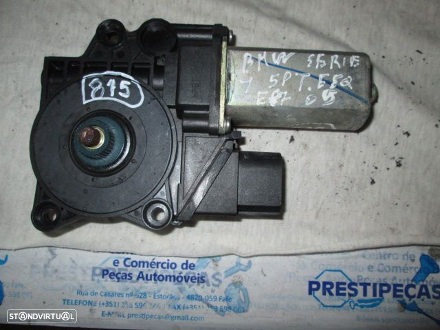 Motor Elevador Vidro 9030221 BMW E87 2005 TE BMW  E90 FASE 2 2009 318D 143CV 4P PRETO - 1