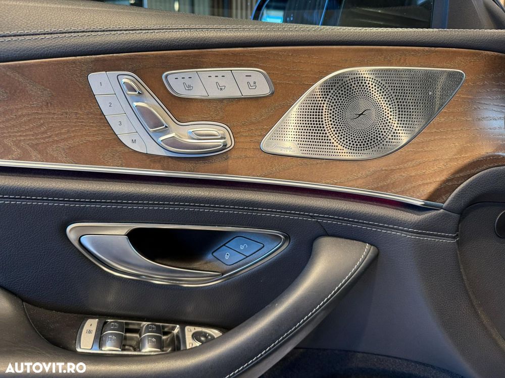 Mercedes-Benz AMG GT 53 4MATIC+ MHEV - 16
