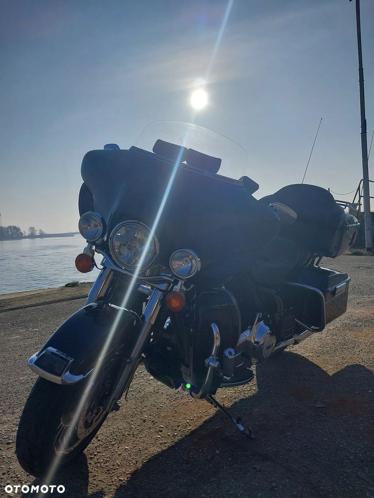 Harley-Davidson FLHT Electra Glide Standard - 7