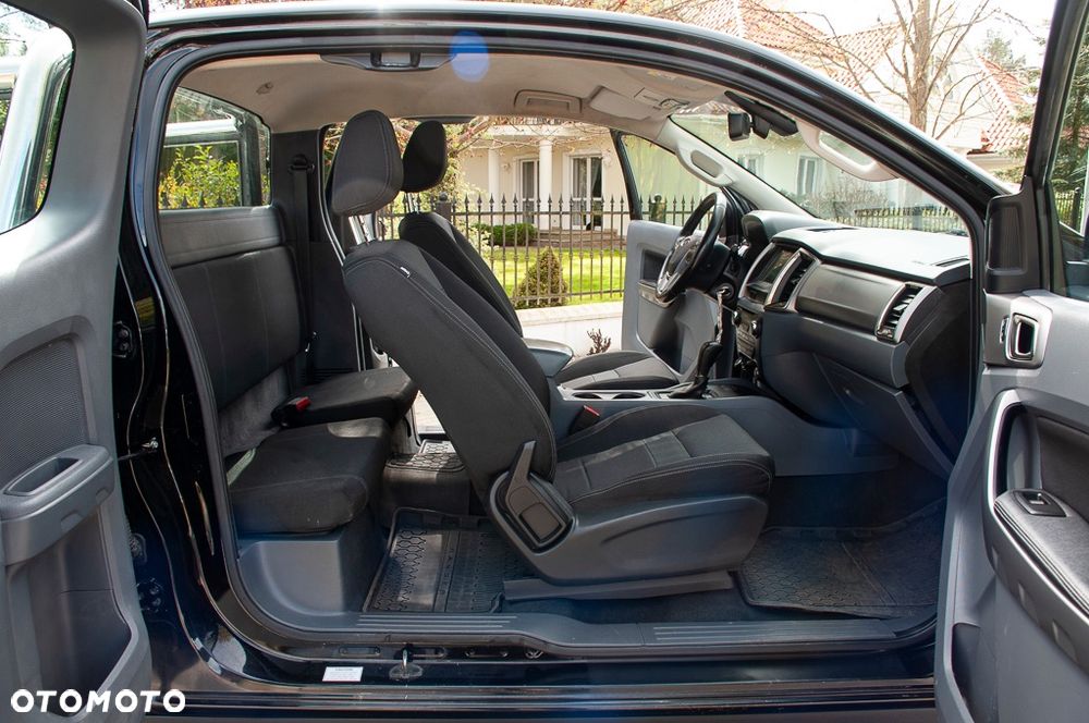 Ford Ranger Autm XLT - 25
