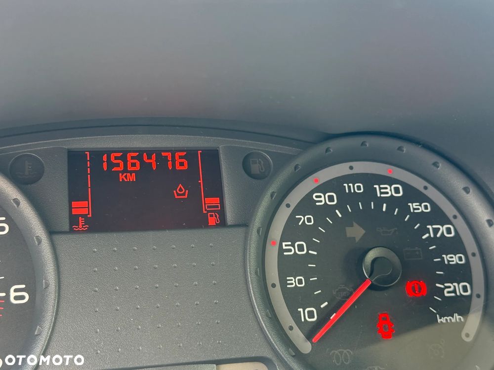 Renault Clio 1.2 16V Confort Dynamique - 25