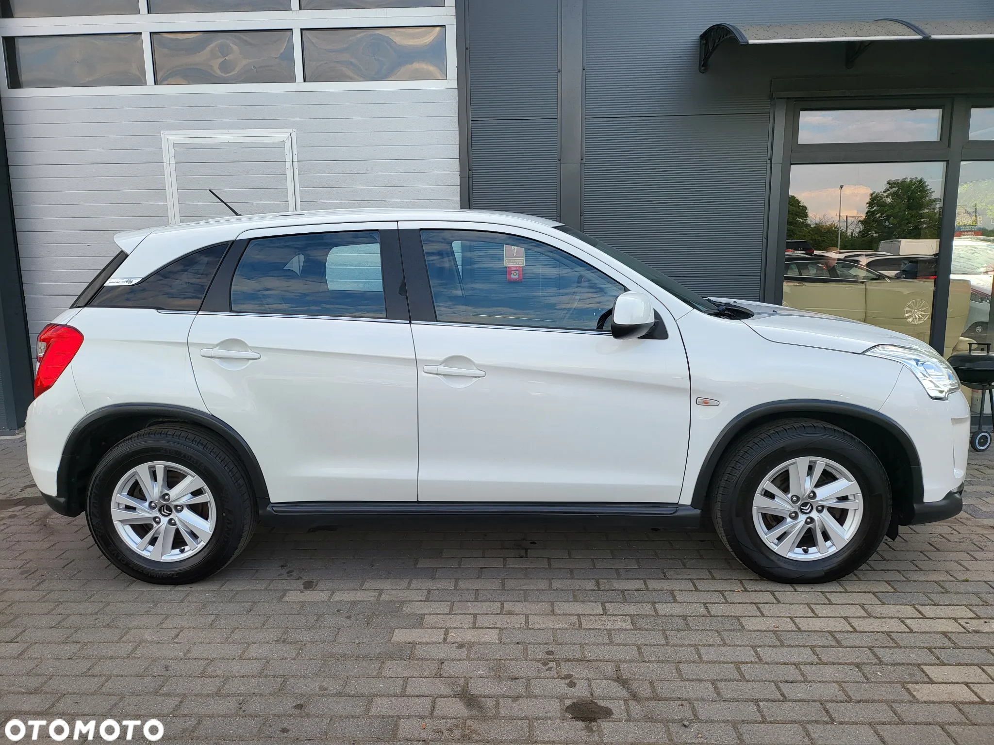 Citroën C4 Aircross e-HDi 115 Stop & Start 2WD Attraction - 31