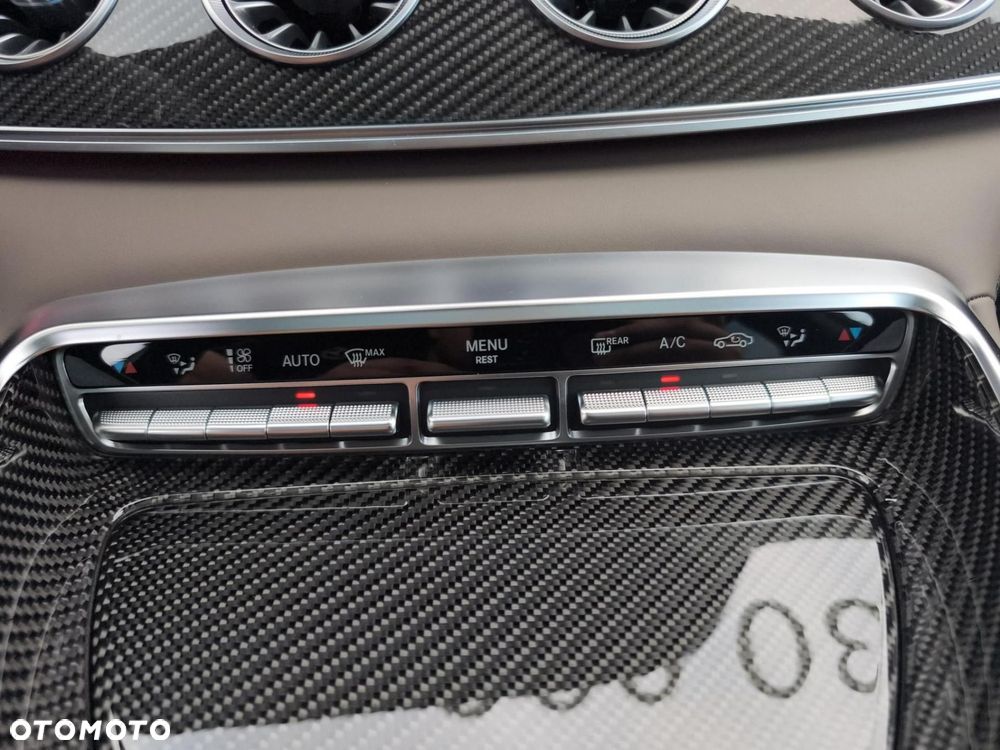 Mercedes-Benz AMG GT - 20