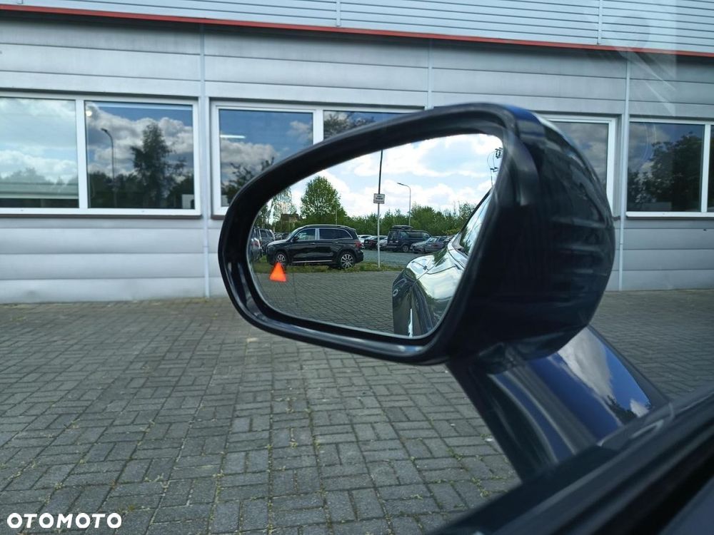 Mercedes-Benz AMG GT - 21